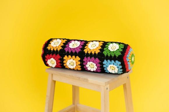 Capa almofada de crochê