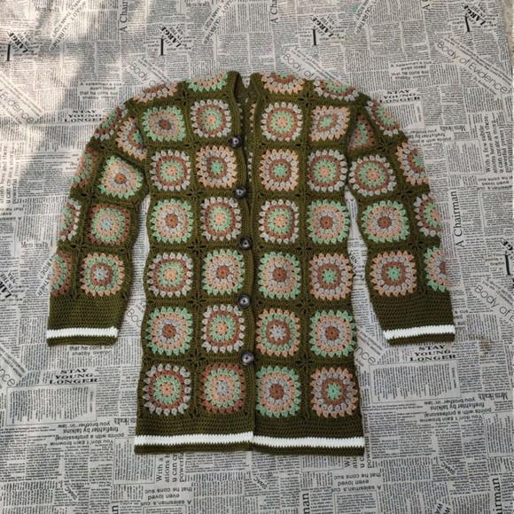 cardigan de crochê