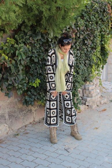 Cardigan De Crochê