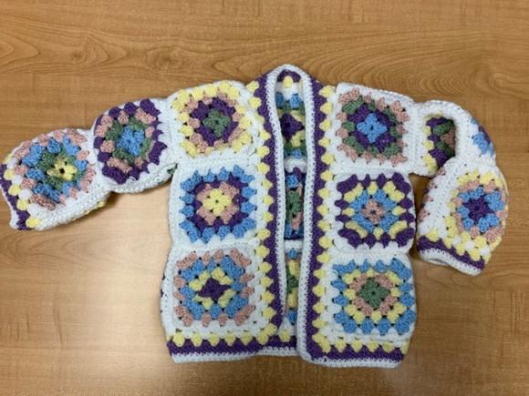 Cardigan Infantil de Crochê
