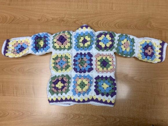 Cardigan Infantil de Crochê