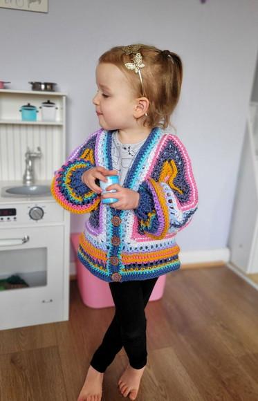 Cardigan Infantil de Crochê