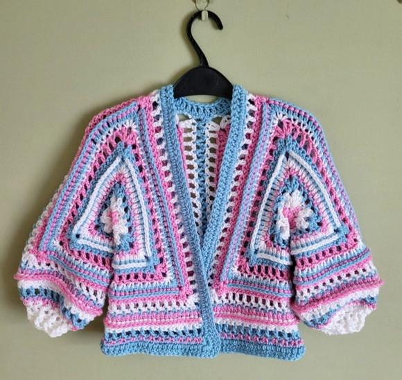 Cardigan Infantil de Crochê