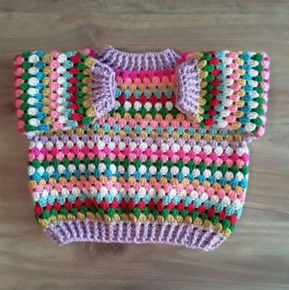 Casaco Infantil de Crochê