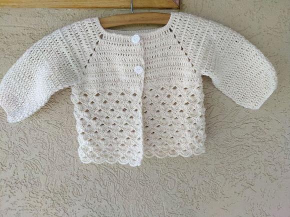 Conjunto de bebê em crochê