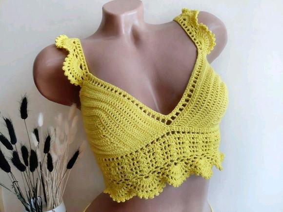 Cropped de crochê