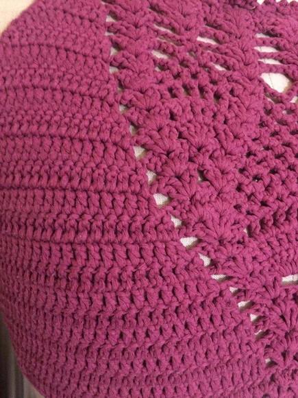 Cropped de crochê