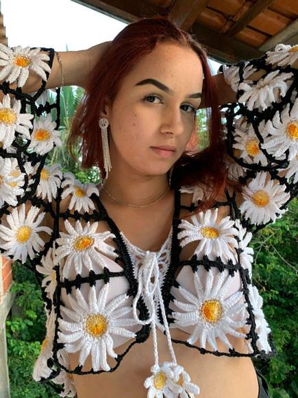 Cropped Manga Longa de Crochê / Blusa
