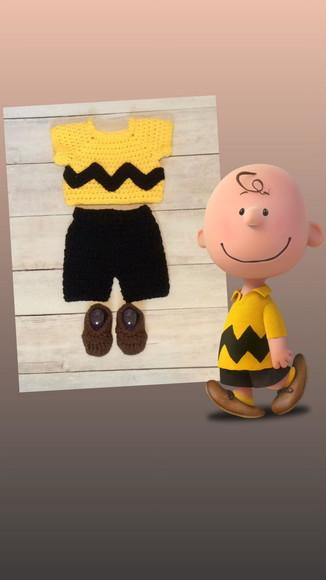 Fantasia Charlie Brown em Crochê