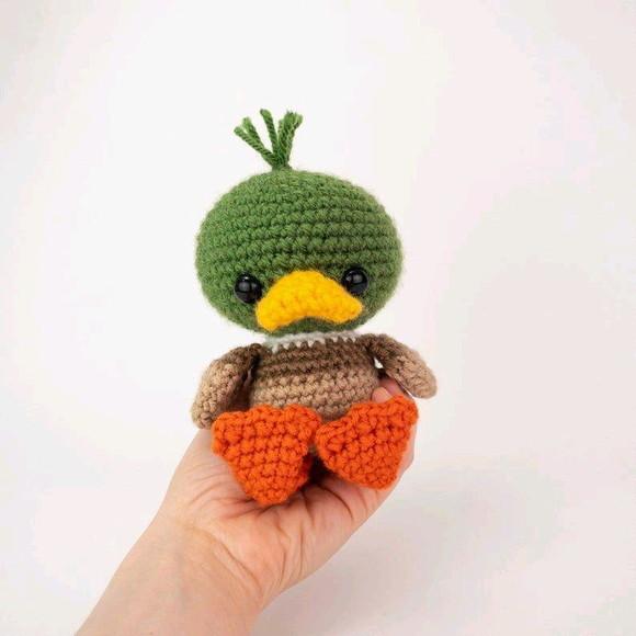 Patinhos de crochê amigurumi
