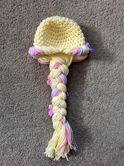 Peruca Rapunzel em Crochê