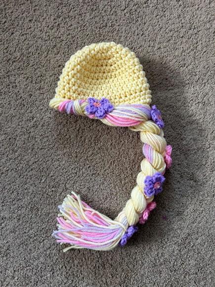 Peruca Rapunzel em Crochê