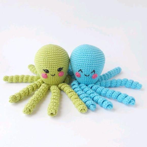 Polvo de crochê amigurumi