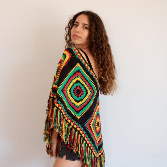 Poncho De Crochê