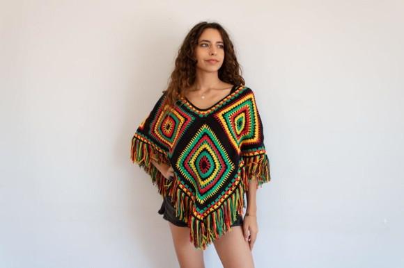 Poncho De Crochê