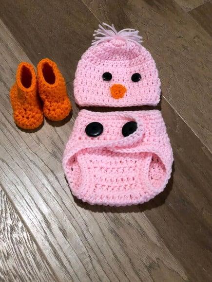 Roupinha em crochê para ensaio fotográfico em bebe