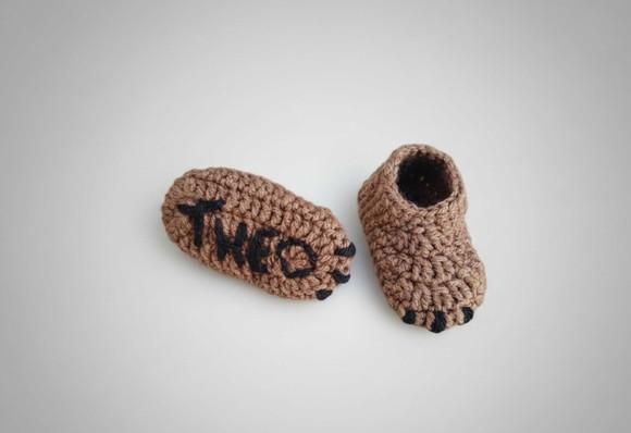 Sapatinho de Crochê Personalizado com Nome do Bebê ? Feito à