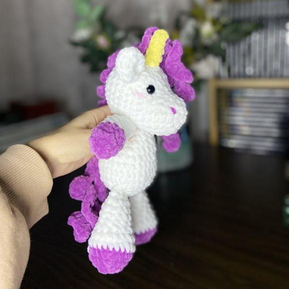 Unicórnio de Crochê Amigurumi