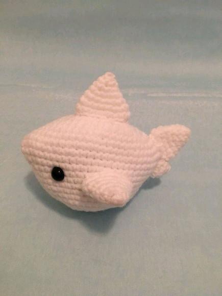 Tubarão de croche amigurumi