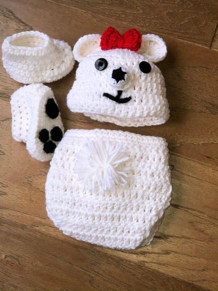 Urso polar, roupinha de bebê em crochê para ensaio fotográfi