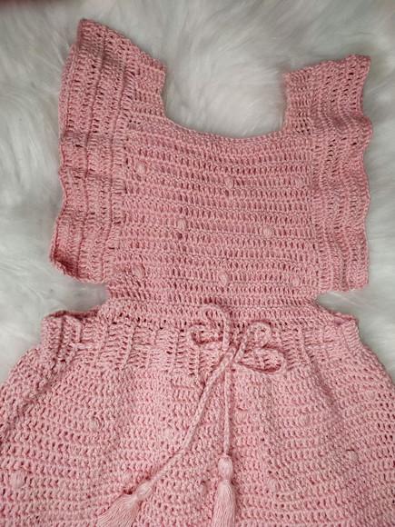 Vestido de crochê infantil