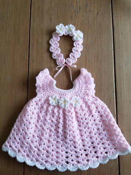 Vestido para Bebê em Crochê