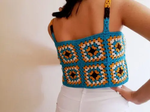 Blusa / cropped crochê