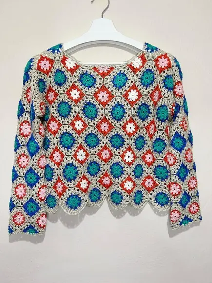Blusa De Crochê / Casaquinho