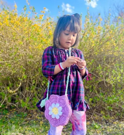 Bolsa Flor em Crochê Infantil