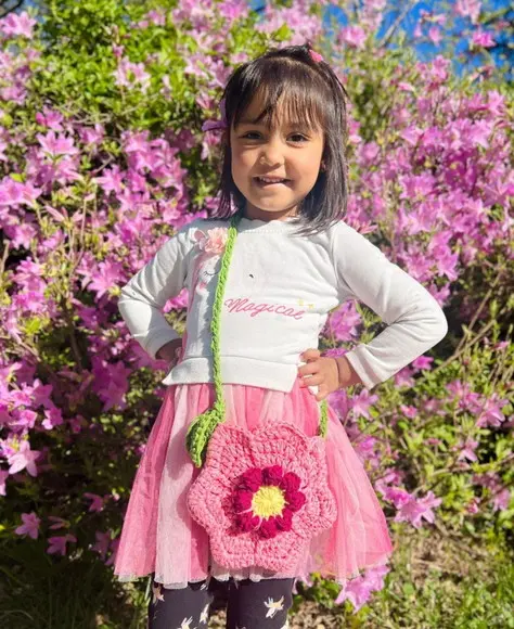 Bolsa Flor em Crochê Infantil