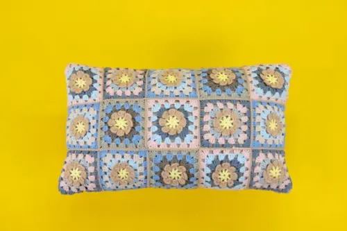 Capa almofada de crochê