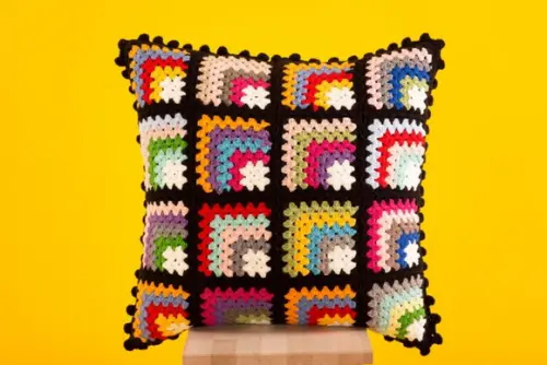 Capa almofada de crochê