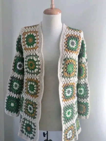 cardigan de crochê