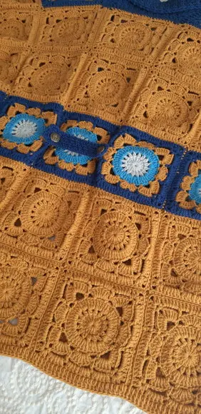 Cardigan De Crochê
