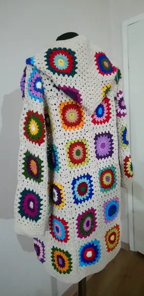 Cardigan De Crochê