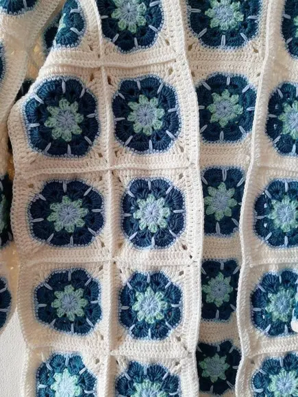 Cardigan De Crochê