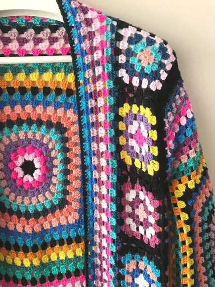 Cardigan De Crochê
