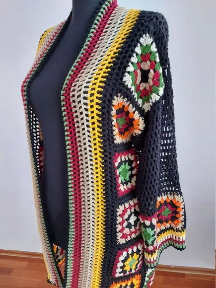 Cardigan De Crochê