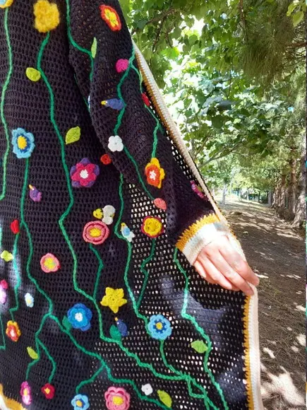 Cardigan De Crochê