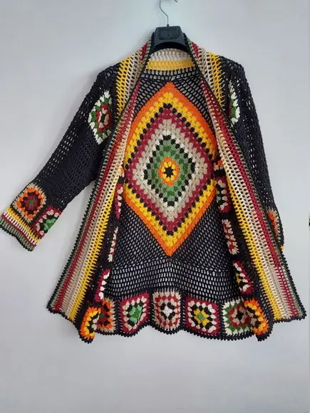 Cardigan De Crochê