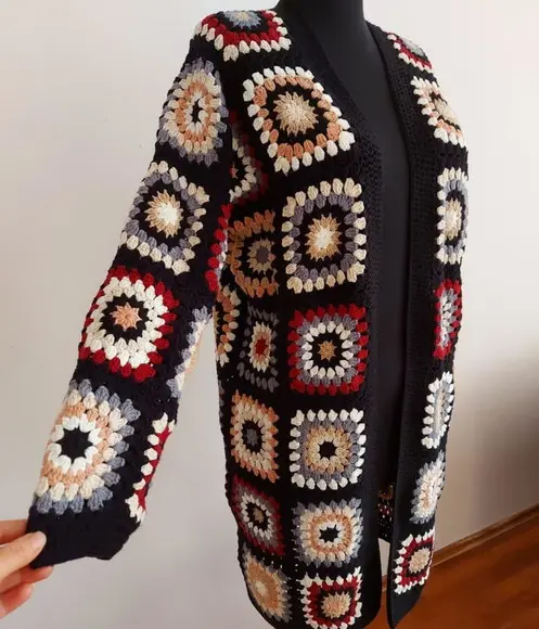 Cardigan De Crochê