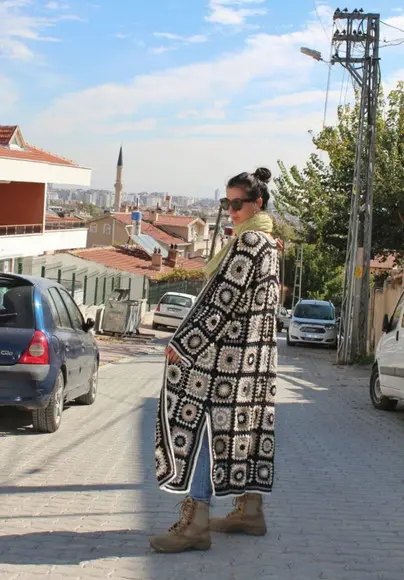 Cardigan De Crochê