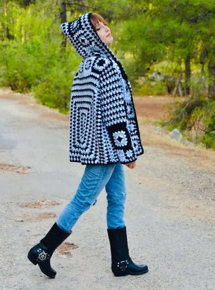 Cardigan De Crochê