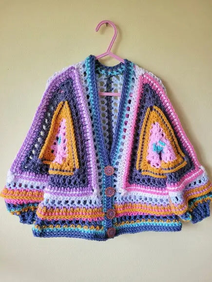 Cardigan Infantil de Crochê