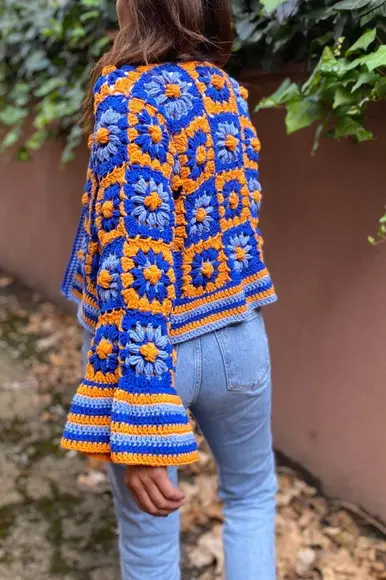 Casaquinho em Crochê