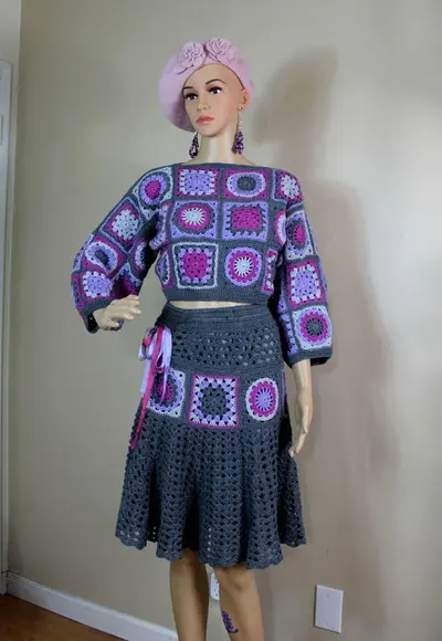 Conjunto Blusa + Saia em Crochê