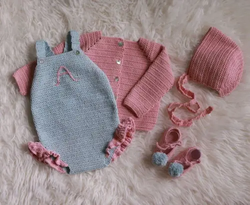 Conjunto Macaquinho de Crochê para Bebê