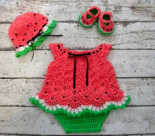 Conjunto para Bebê em Crochê