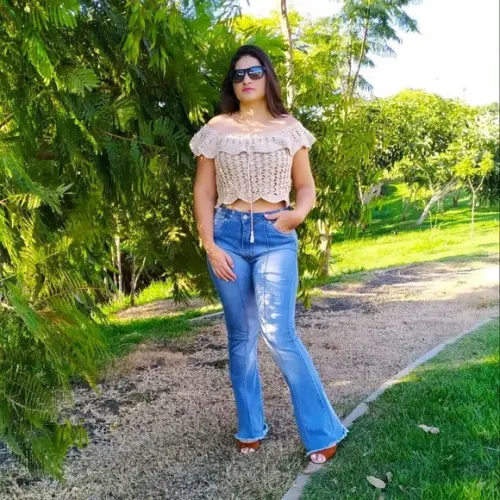 Cropped Analu