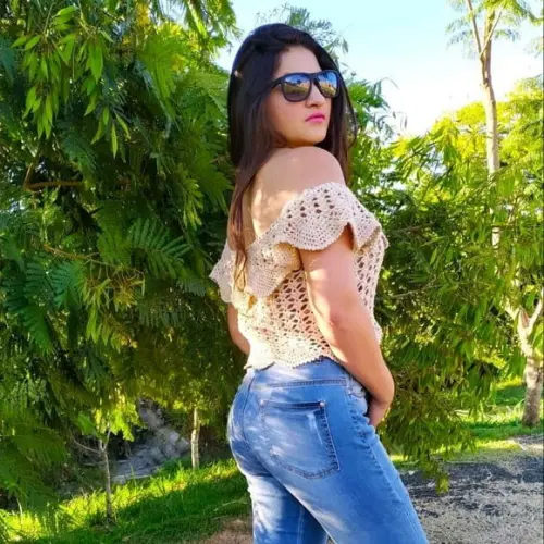 Cropped Analu